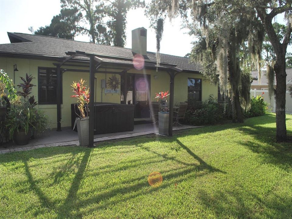 На продажу: $349,000 (3 спален, 2 ванн, 1672 Квадратных фут)