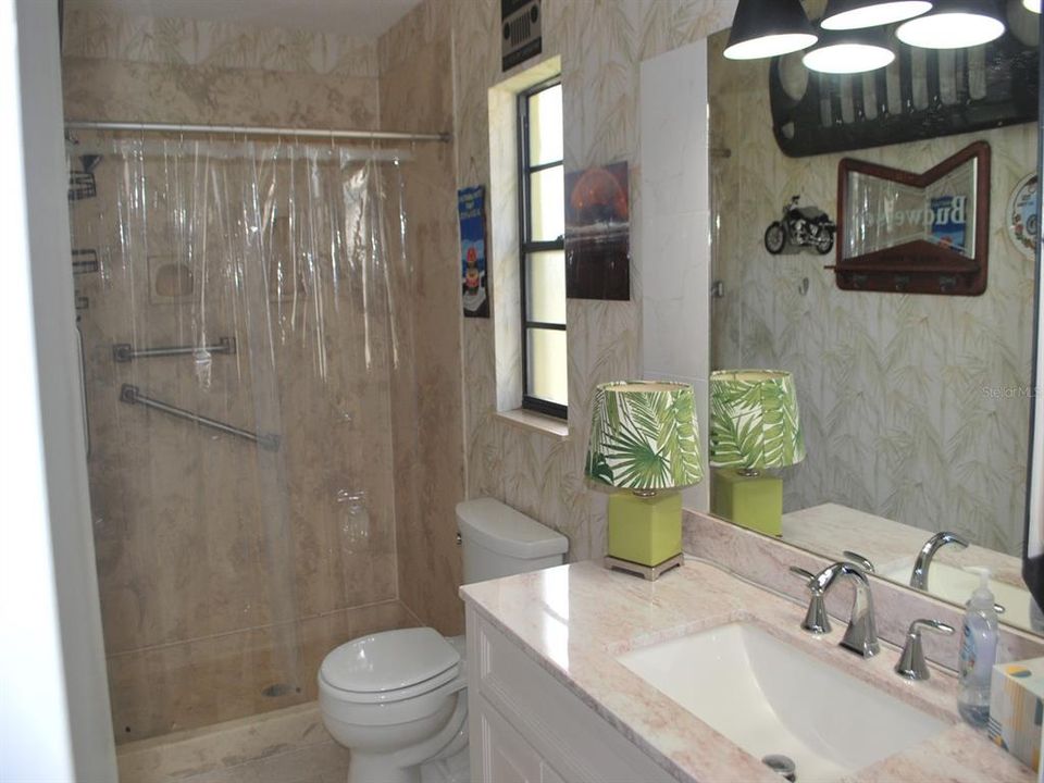 На продажу: $349,000 (3 спален, 2 ванн, 1672 Квадратных фут)