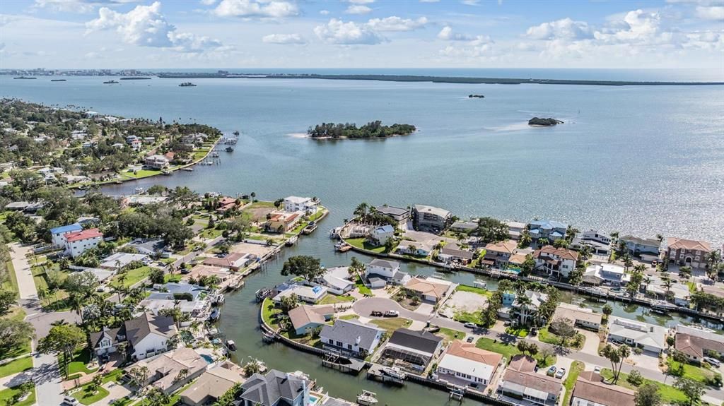 На продажу: $1,100,000 (3 спален, 2 ванн, 2416 Квадратных фут)