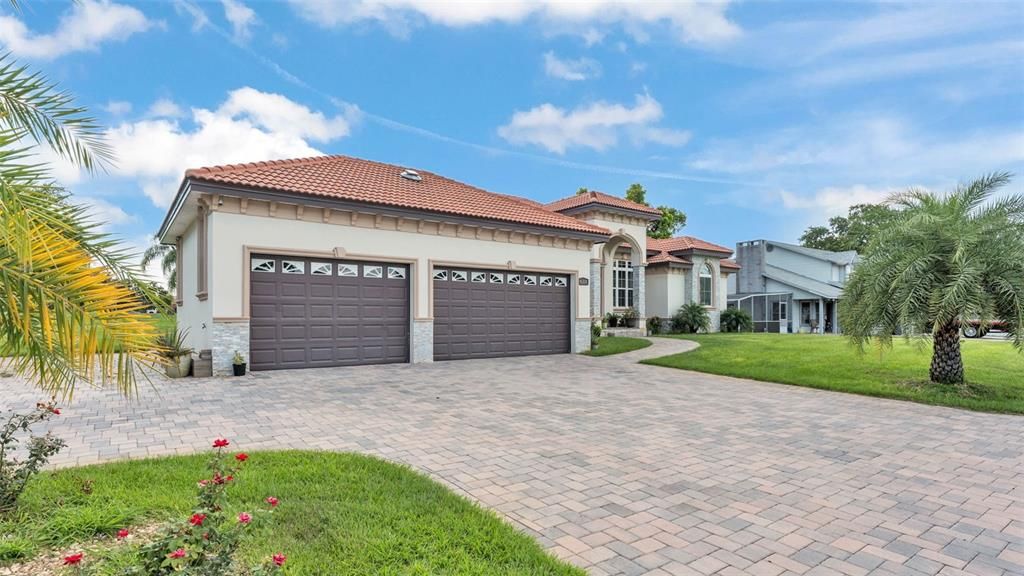 待售: $699,999 (4 贝兹, 4 浴室, 3050 平方英尺)