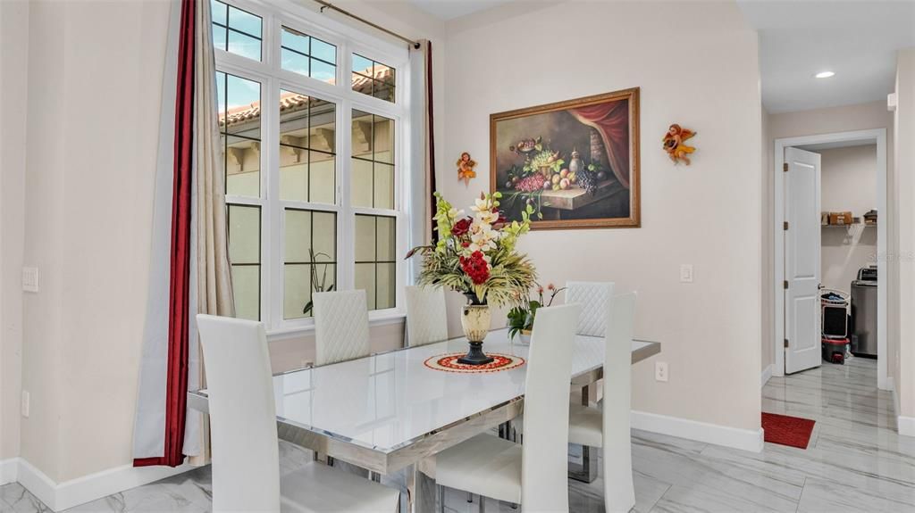 待售: $699,999 (4 贝兹, 4 浴室, 3050 平方英尺)