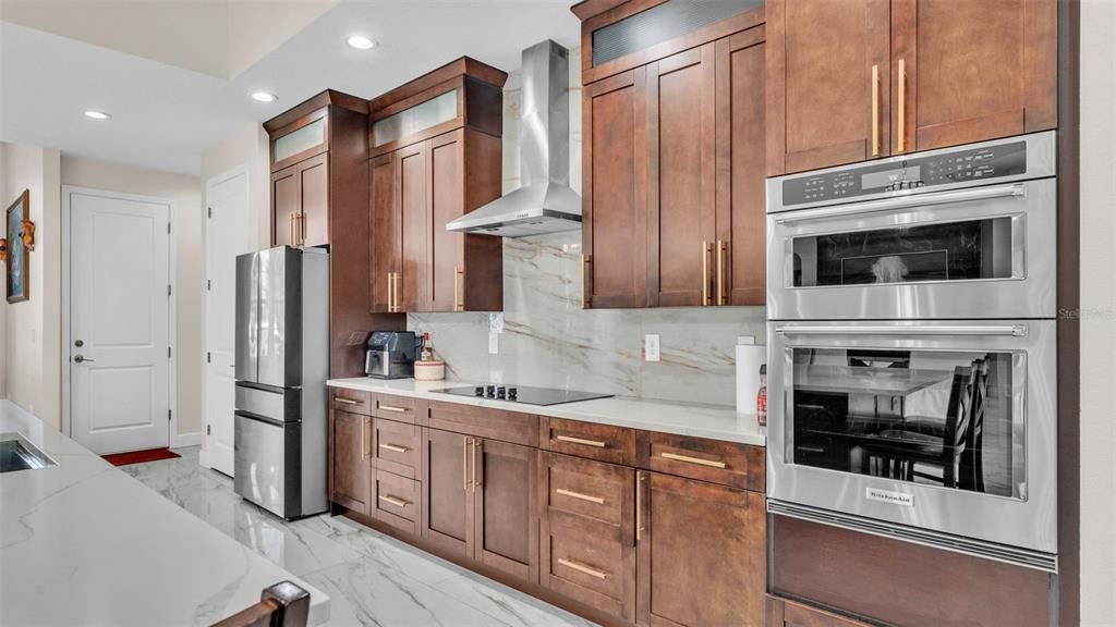 待售: $699,999 (4 贝兹, 4 浴室, 3050 平方英尺)