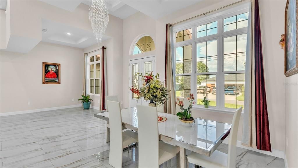 待售: $699,999 (4 贝兹, 4 浴室, 3050 平方英尺)