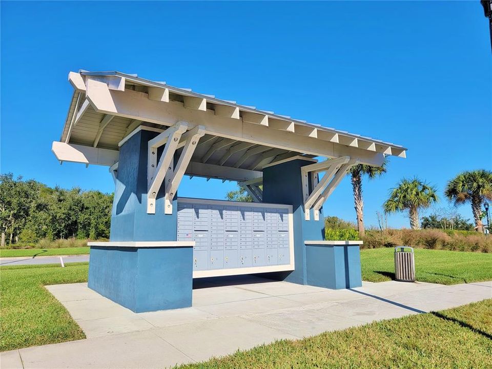 Active With Contract: $2,200 (3 beds, 2 baths, 1601 Square Feet)