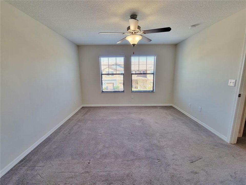 Active With Contract: $2,200 (3 beds, 2 baths, 1601 Square Feet)