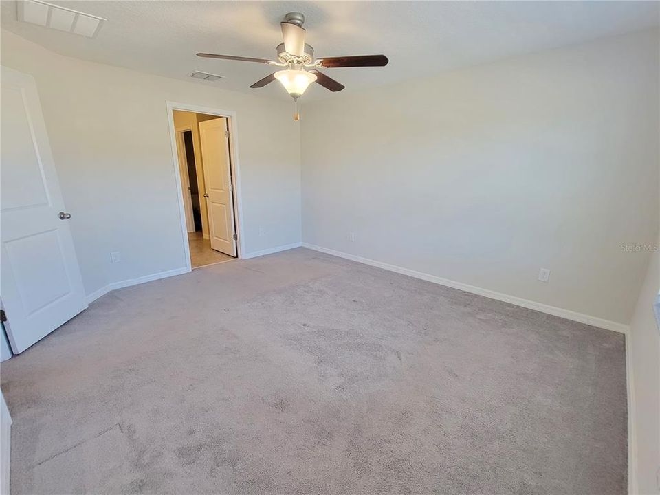 Active With Contract: $2,200 (3 beds, 2 baths, 1601 Square Feet)