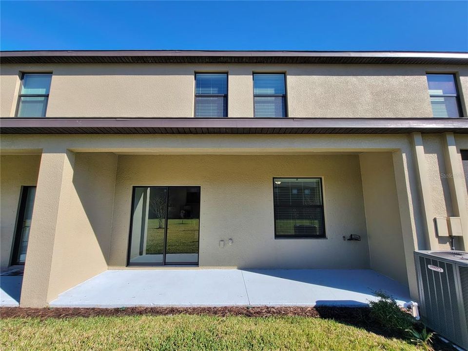 Active With Contract: $2,200 (3 beds, 2 baths, 1601 Square Feet)