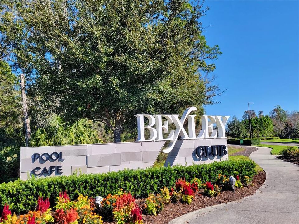 Active With Contract: $2,200 (3 beds, 2 baths, 1601 Square Feet)