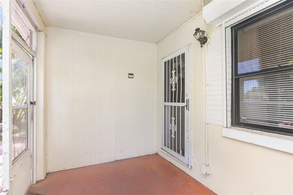 На продажу: $250,000 (3 спален, 2 ванн, 1060 Квадратных фут)