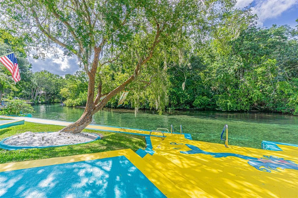 For Sale: $1,300,000 (3 beds, 2 baths, 2343 Square Feet)