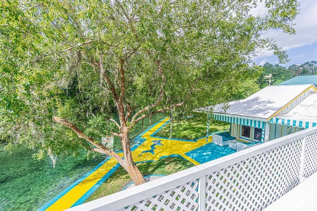 For Sale: $1,300,000 (3 beds, 2 baths, 2343 Square Feet)