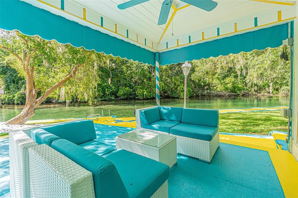 For Sale: $1,300,000 (3 beds, 2 baths, 2343 Square Feet)