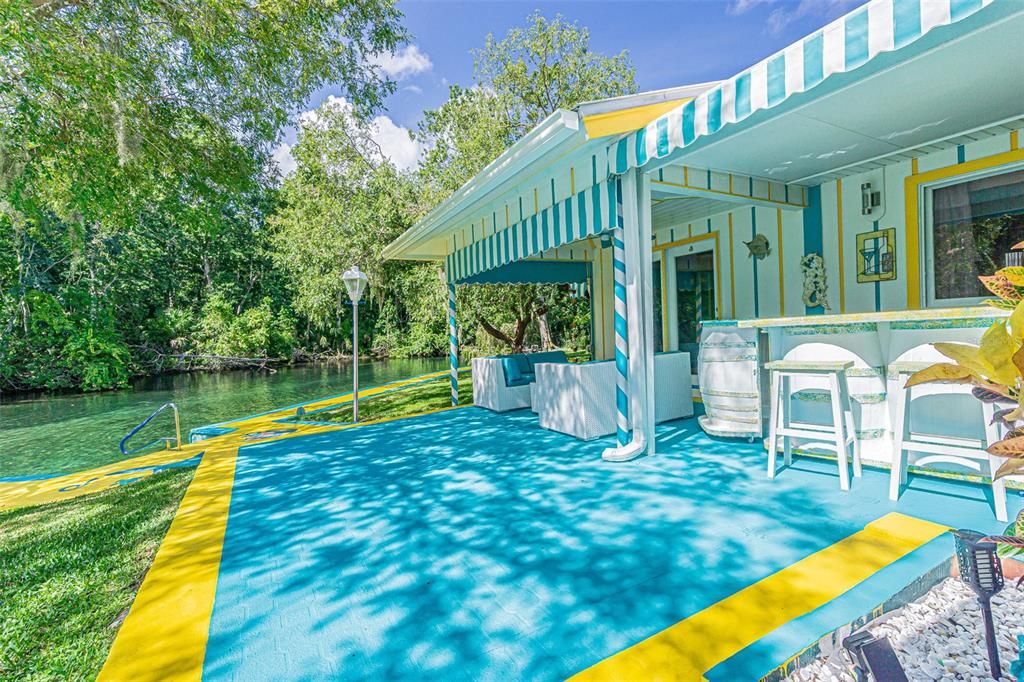 For Sale: $1,300,000 (3 beds, 2 baths, 2343 Square Feet)