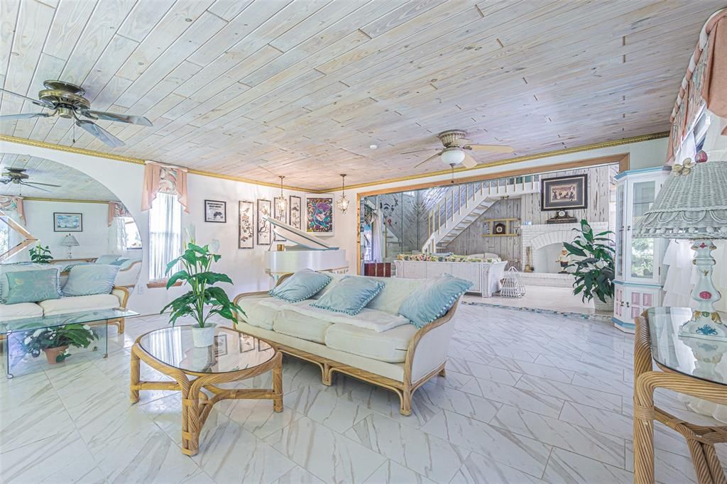 For Sale: $1,300,000 (3 beds, 2 baths, 2343 Square Feet)