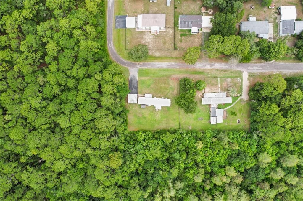 Active With Contract: $130,000 (2 beds, 2 baths, 924 Square Feet)