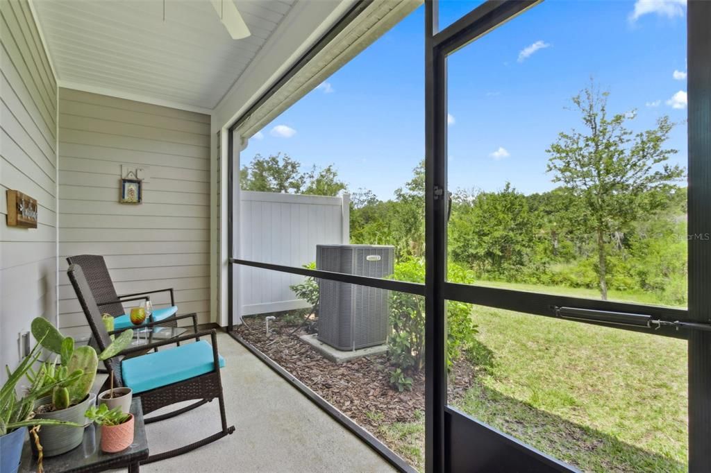 На продажу: $329,000 (3 спален, 2 ванн, 1660 Квадратных фут)