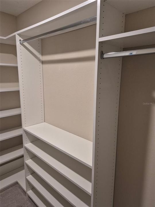 На продажу: $329,000 (3 спален, 2 ванн, 1660 Квадратных фут)