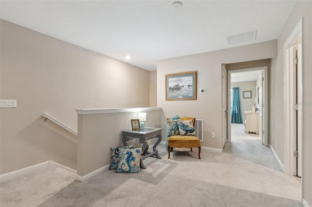 На продажу: $329,000 (3 спален, 2 ванн, 1660 Квадратных фут)