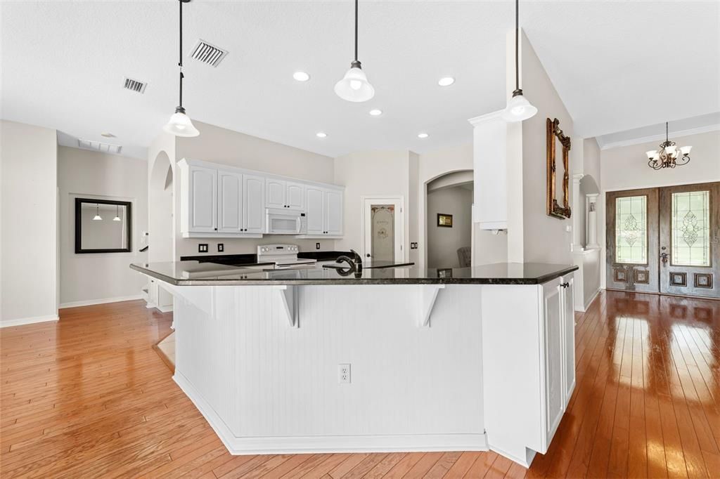 For Sale: $1,750,000 (5 beds, 4 baths, 3098 Square Feet)