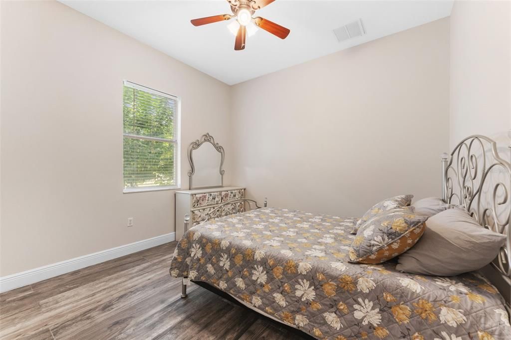 For Sale: $1,750,000 (5 beds, 4 baths, 3098 Square Feet)