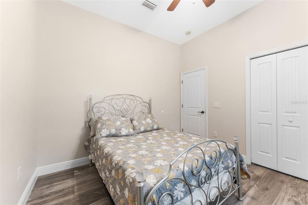 For Sale: $1,750,000 (5 beds, 4 baths, 3098 Square Feet)