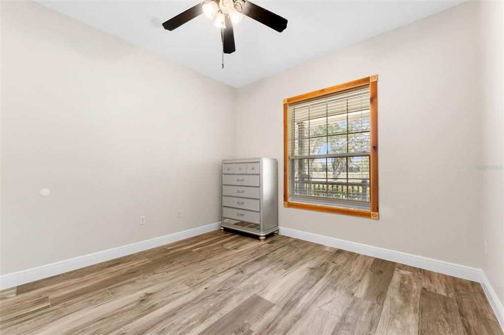 For Sale: $1,750,000 (5 beds, 4 baths, 3098 Square Feet)