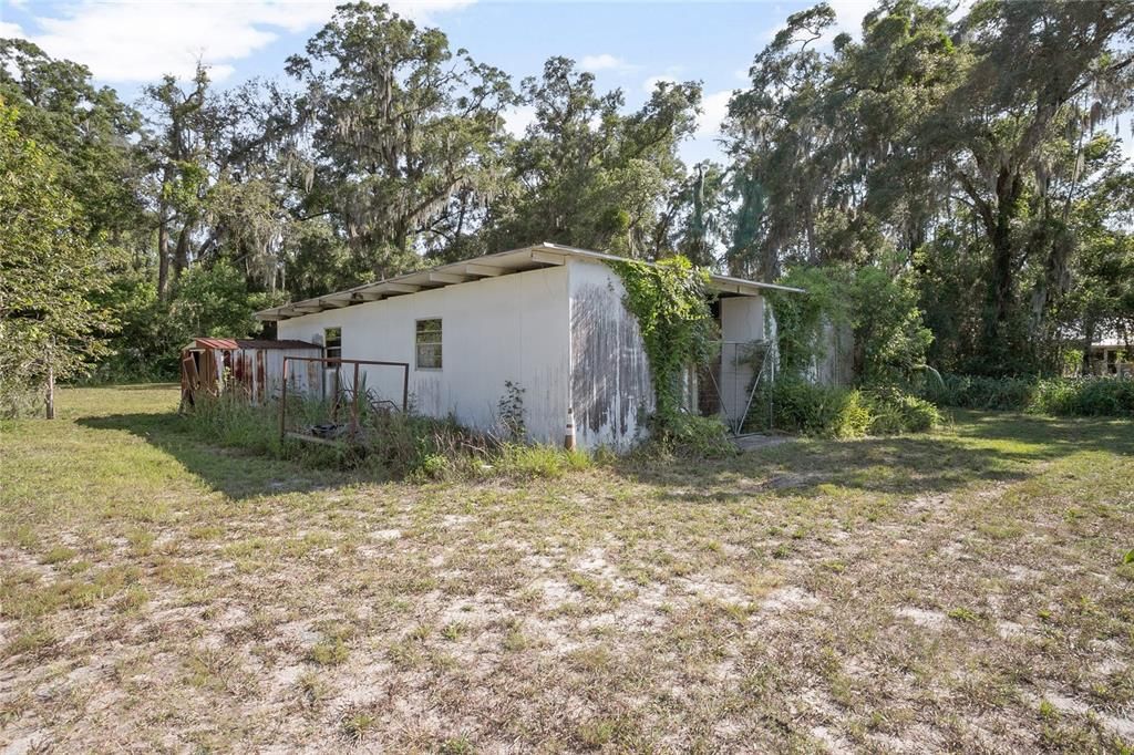 Active With Contract: $249,000 (3 beds, 1 baths, 1066 Square Feet)