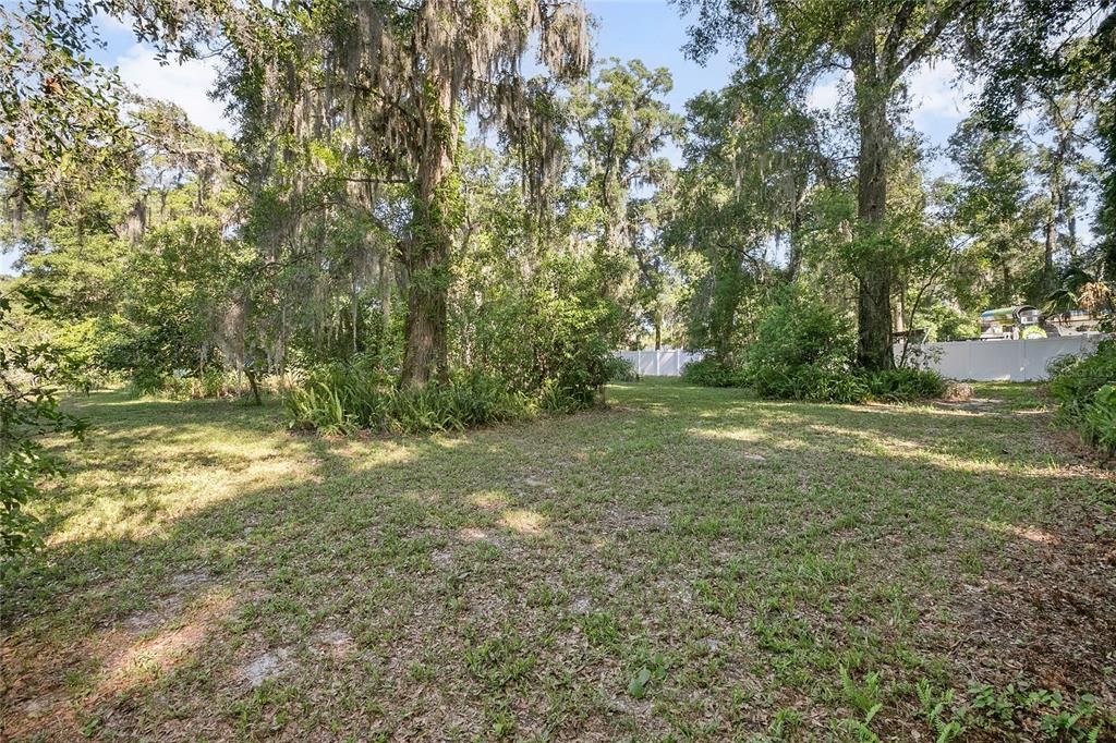 Active With Contract: $249,000 (3 beds, 1 baths, 1066 Square Feet)