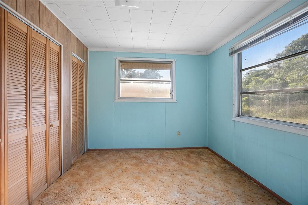 Active With Contract: $249,000 (3 beds, 1 baths, 1066 Square Feet)