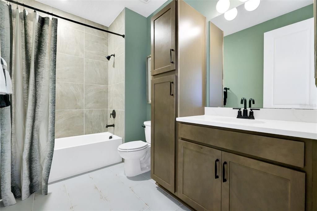 Active With Contract: $761,463 (4 beds, 3 baths, 3144 Square Feet)