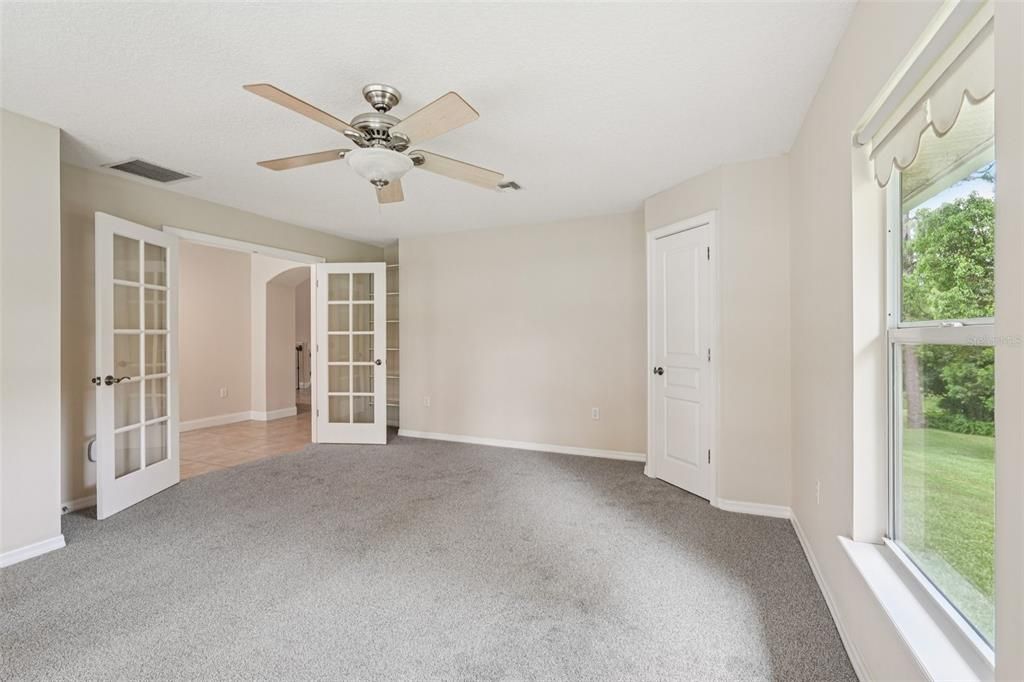 For Sale: $575,000 (4 beds, 2 baths, 2331 Square Feet)