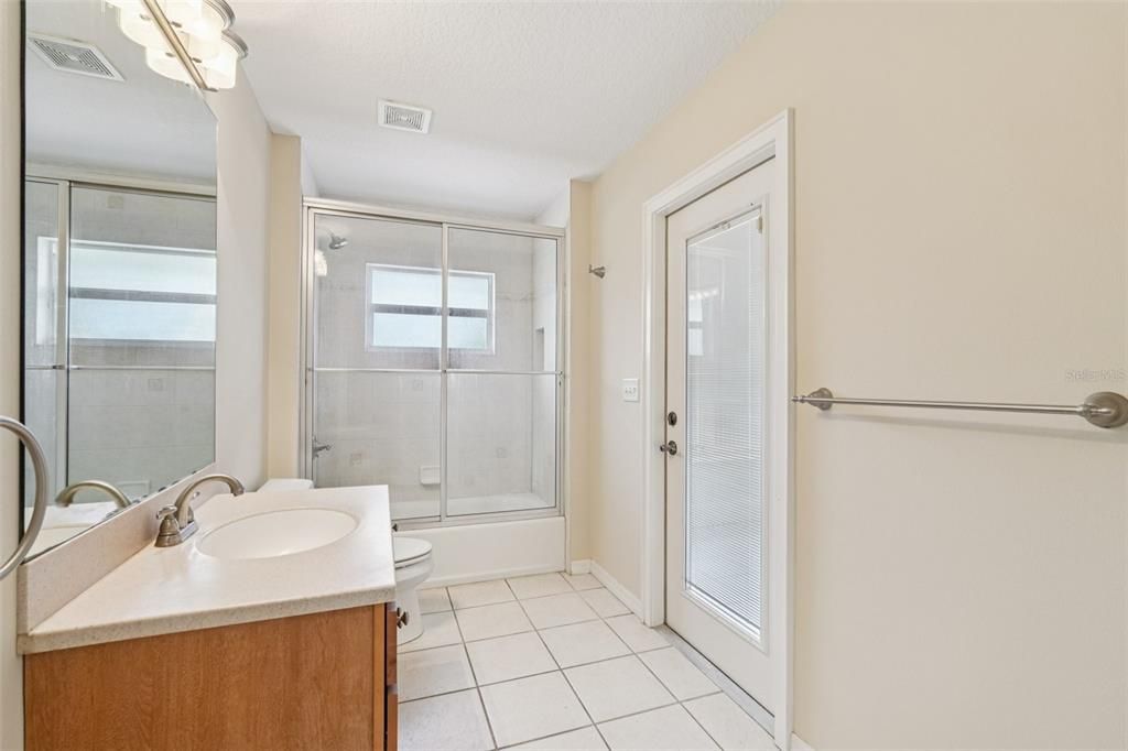 For Sale: $575,000 (4 beds, 2 baths, 2331 Square Feet)