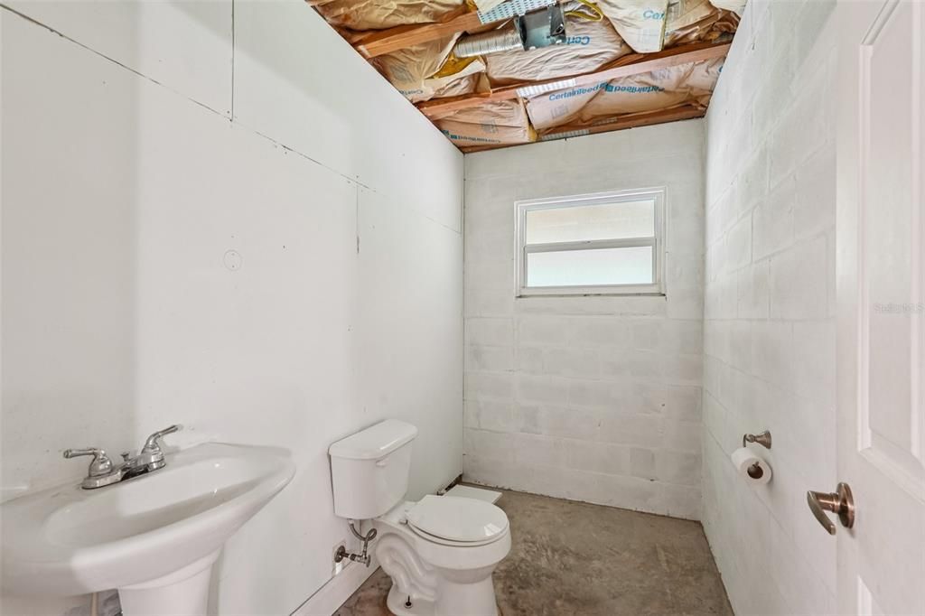 For Sale: $575,000 (4 beds, 2 baths, 2331 Square Feet)