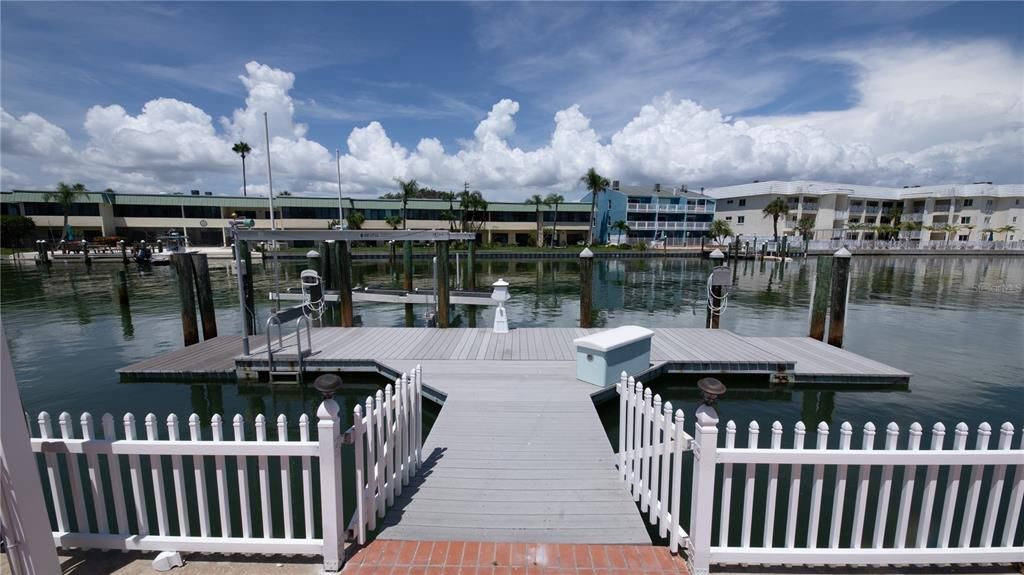 For Sale: $1,450,000 (0.22 acres)