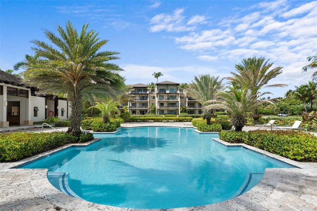 For Sale: $3,250,000 (2 beds, 3 baths, 1823 Square Feet)