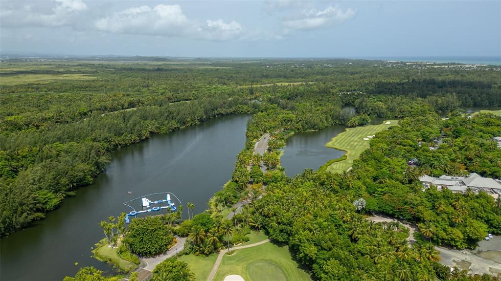 For Sale: $3,250,000 (2 beds, 3 baths, 1823 Square Feet)