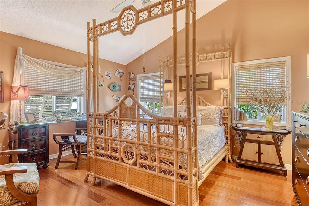 Active With Contract: $1,350,000 (3 beds, 2 baths, 2246 Square Feet)