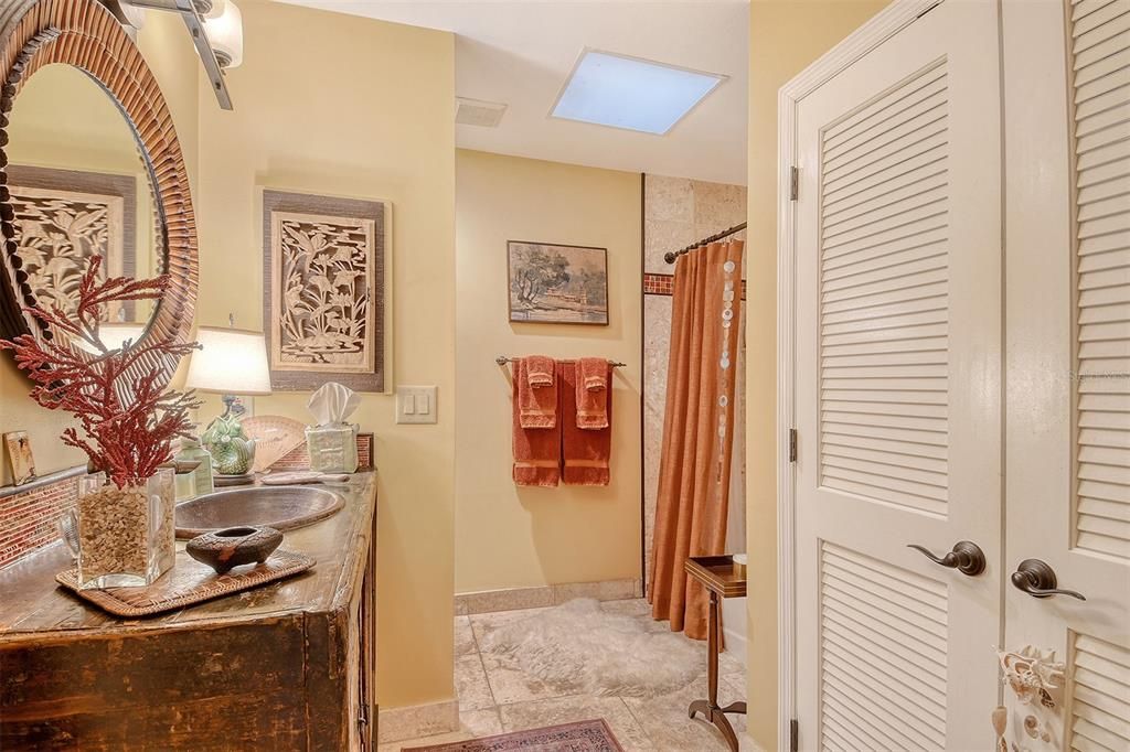 Active With Contract: $1,350,000 (3 beds, 2 baths, 2246 Square Feet)