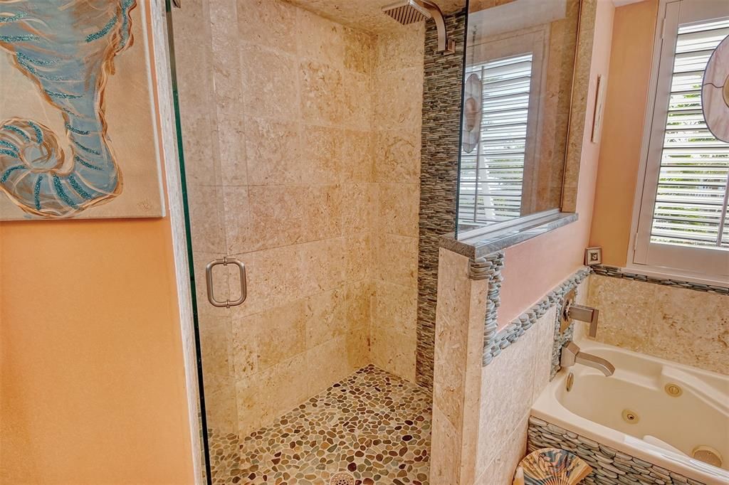 Active With Contract: $1,350,000 (3 beds, 2 baths, 2246 Square Feet)