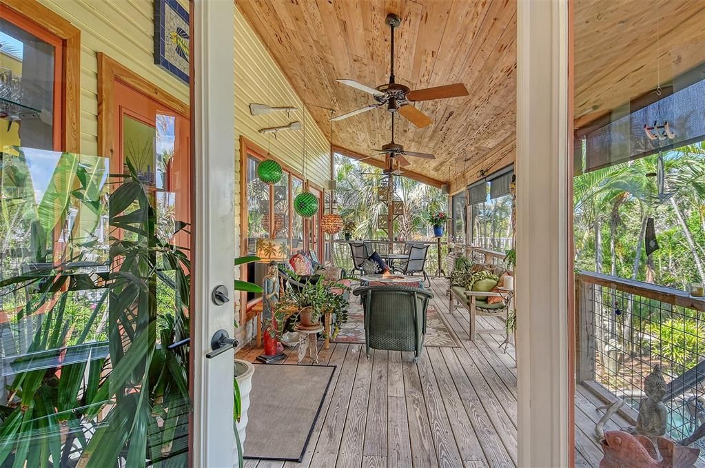 Active With Contract: $1,350,000 (3 beds, 2 baths, 2246 Square Feet)
