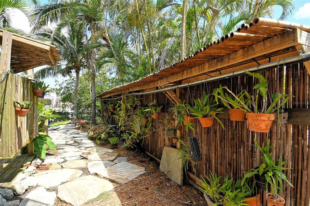 Active With Contract: $1,350,000 (3 beds, 2 baths, 2246 Square Feet)
