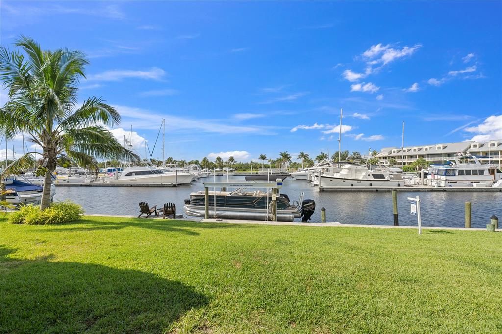 待售: $1,325,000 (3 贝兹, 2 浴室, 2807 平方英尺)