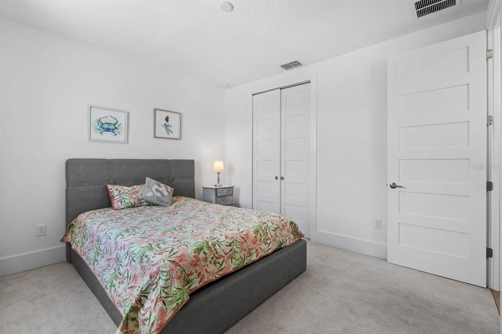 待售: $1,325,000 (3 贝兹, 2 浴室, 2807 平方英尺)