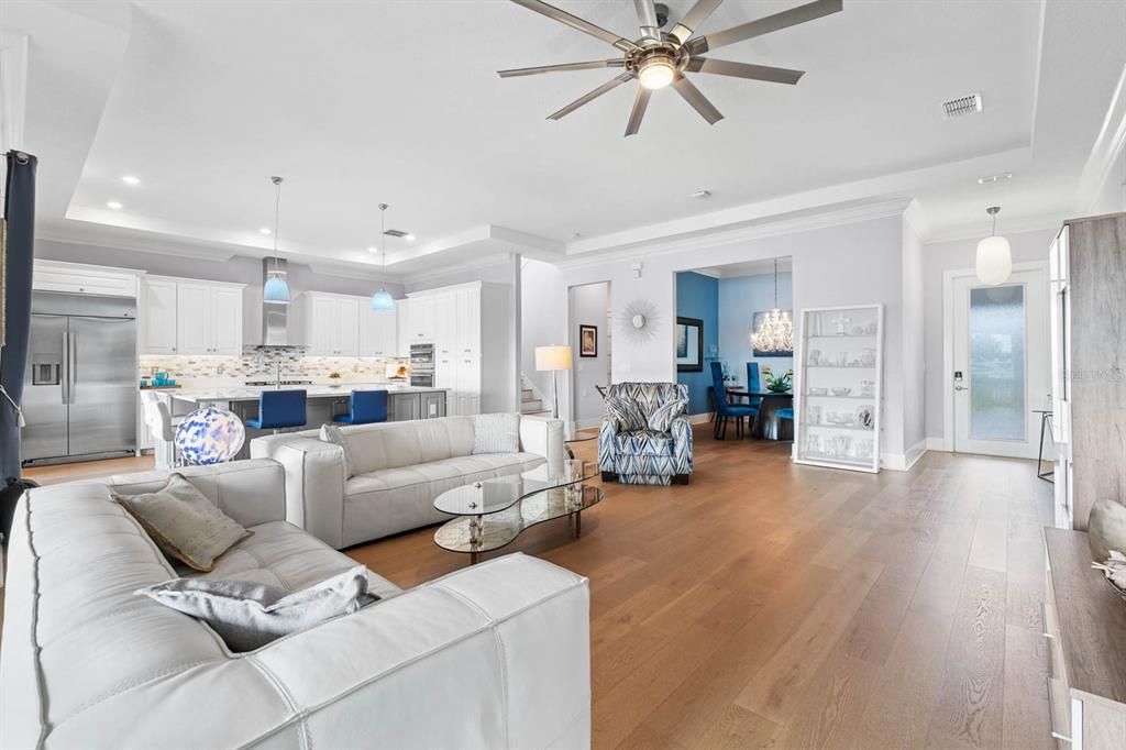 待售: $1,325,000 (3 贝兹, 2 浴室, 2807 平方英尺)