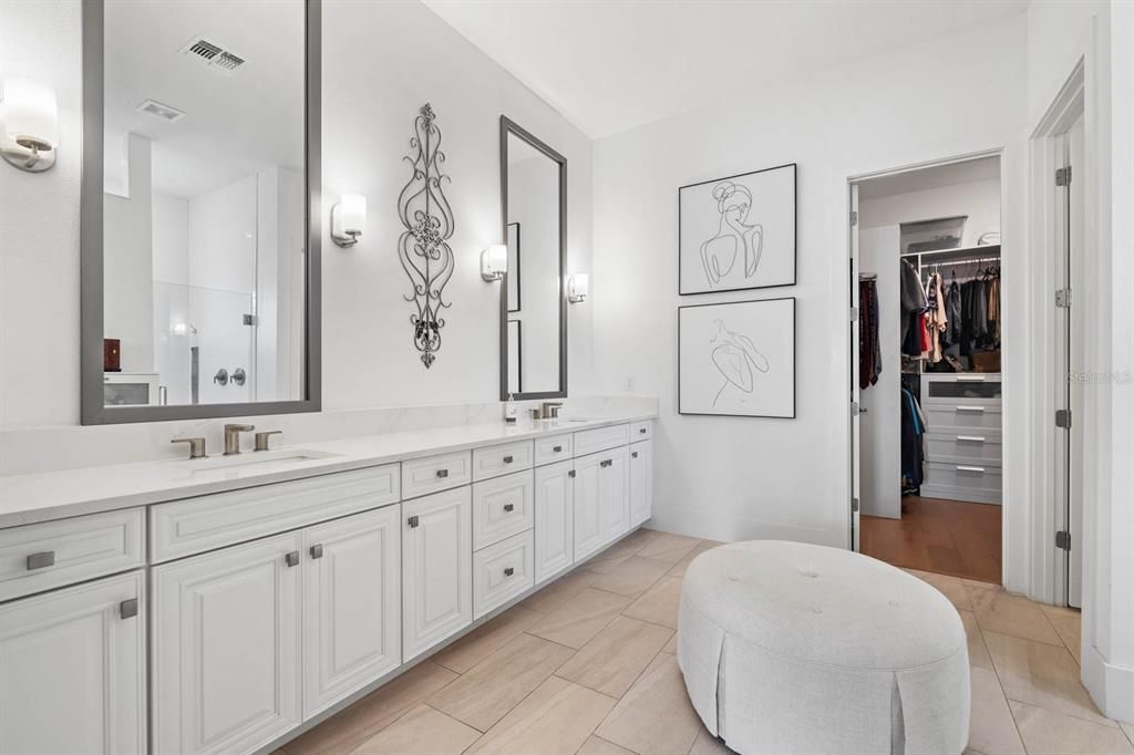 待售: $1,325,000 (3 贝兹, 2 浴室, 2807 平方英尺)