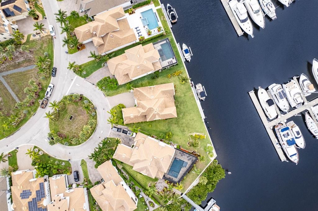 待售: $1,325,000 (3 贝兹, 2 浴室, 2807 平方英尺)