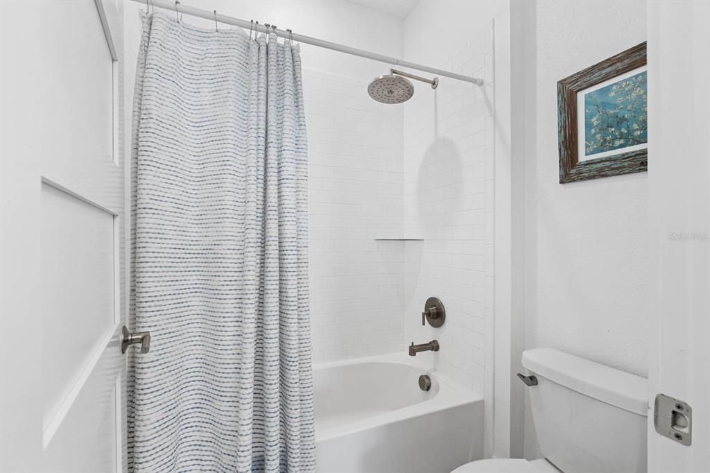 待售: $1,325,000 (3 贝兹, 2 浴室, 2807 平方英尺)