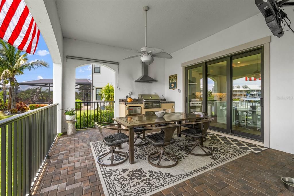 待售: $1,325,000 (3 贝兹, 2 浴室, 2807 平方英尺)