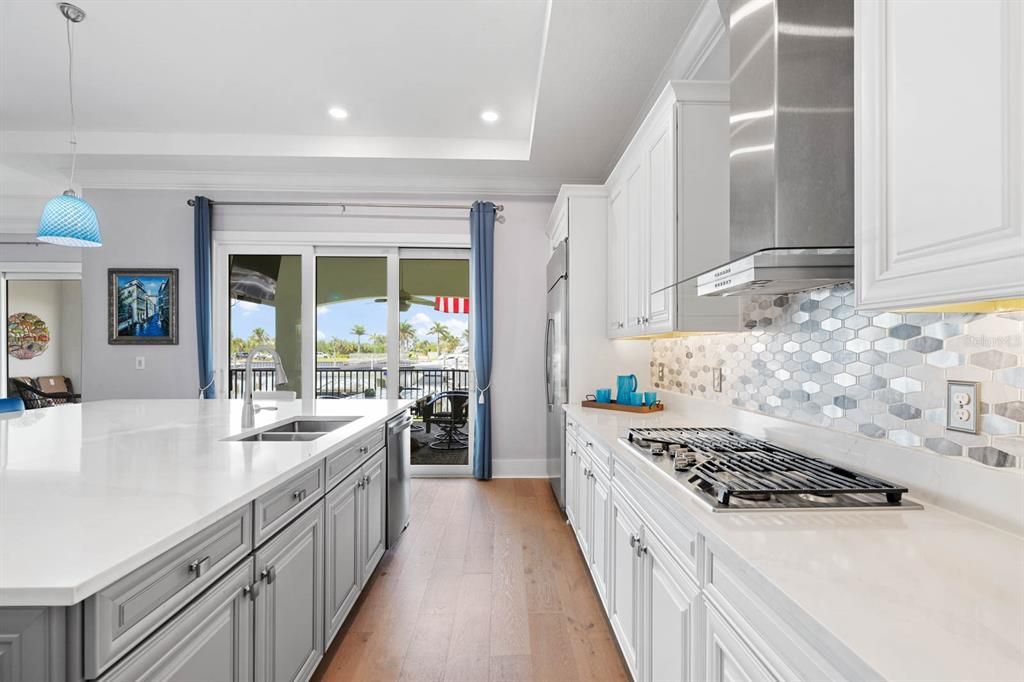 待售: $1,325,000 (3 贝兹, 2 浴室, 2807 平方英尺)