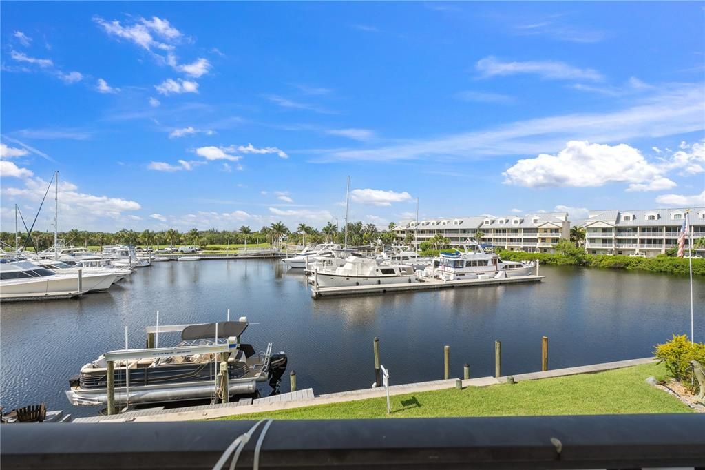 待售: $1,325,000 (3 贝兹, 2 浴室, 2807 平方英尺)